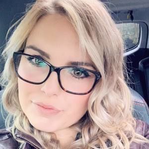 Meet your Posher, Sarah-lee